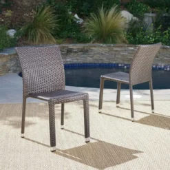 Dark Brown Wicker Single Seater Chair | Luxury Garden, Patio, Balcony & Poolside Seating with Customizable Cushions