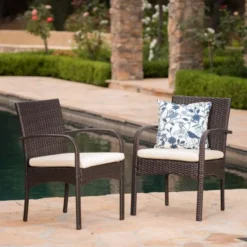 Dark Brown Wicker Single Seater Chair | Luxury Garden, Patio, Balcony & Poolside Seating with White Cushions
